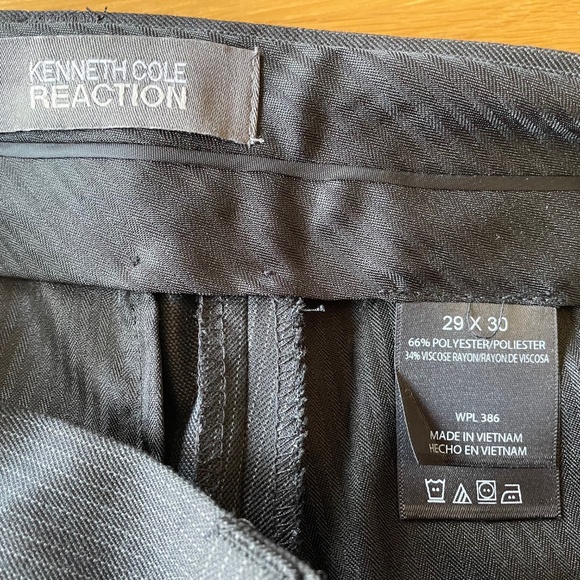 Kenneth Cole Reaction Pin Stripe Black Pants - 29x30 - Picture 5 of 7